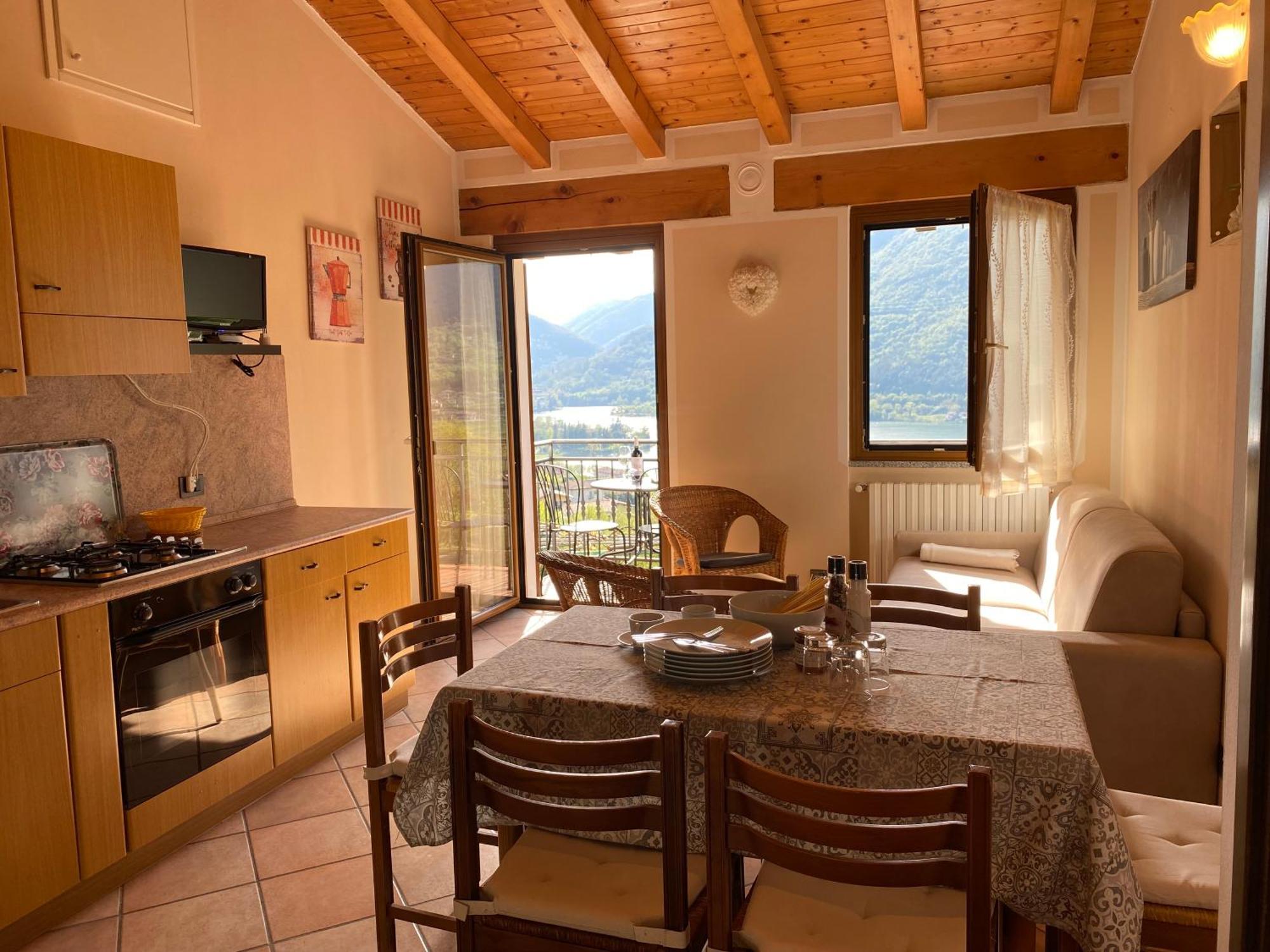 Casa Carla, Bis 4 Personen, Garten, Balkon Mit Blick Auf Den See Und Die Berge 크로네 외부 사진